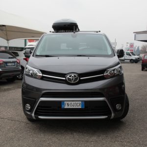 TOYOTA PROACE VERSO DAVANTI